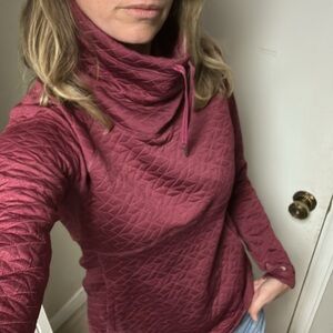 Marmot Annie Quilted Cowl Turtle Neck Maroon Pullover Sweatshirt Womens …